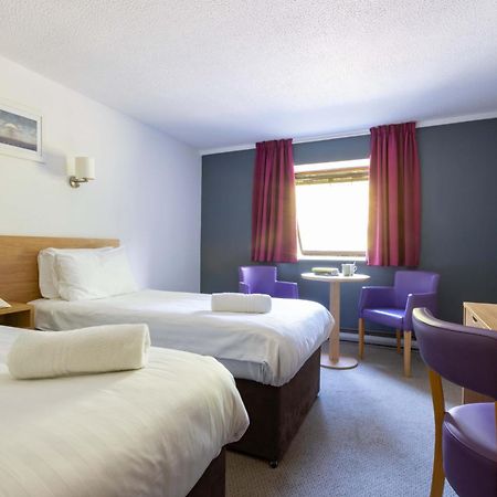 The Caledonian Hotel Форт-Уильям Номер фото